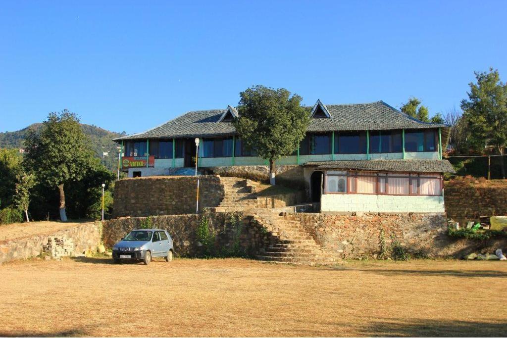Oyo 43476 Vatika Resort Shimla Exterior photo